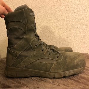 REEBOK COMBAT BOOTS 🥾